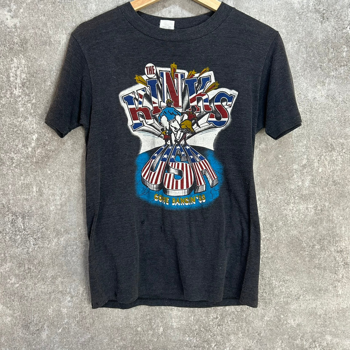 THE KINKS 80s tee vintagetee USA BAND TEE