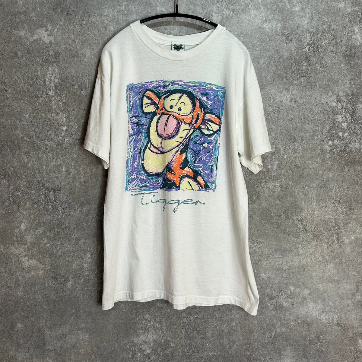 90's Disney Pooh Tigger Paint Tee VINTAGE