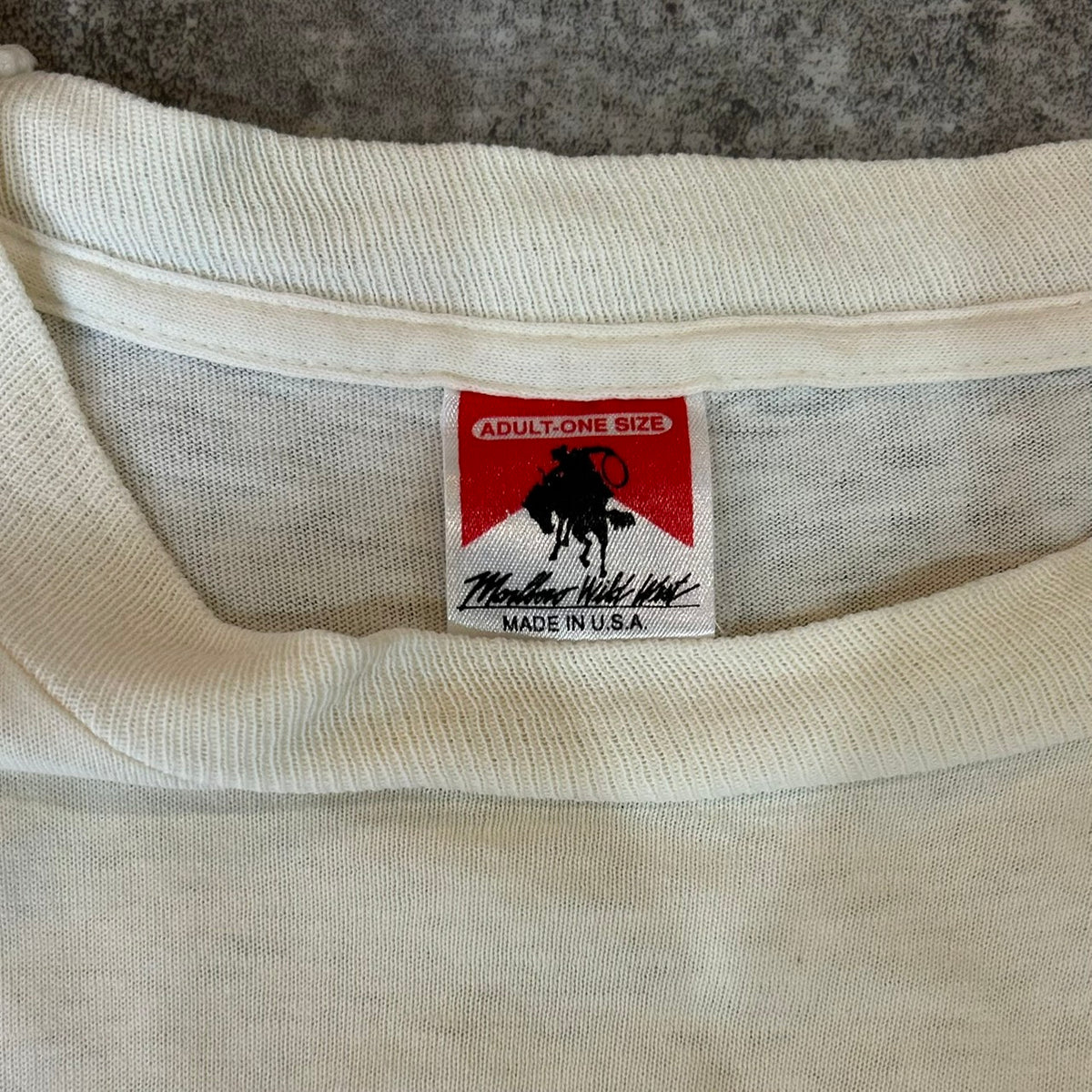 90's Marlboro Wild West BORO POCKET Tee COWBOY 90s VINTAGE