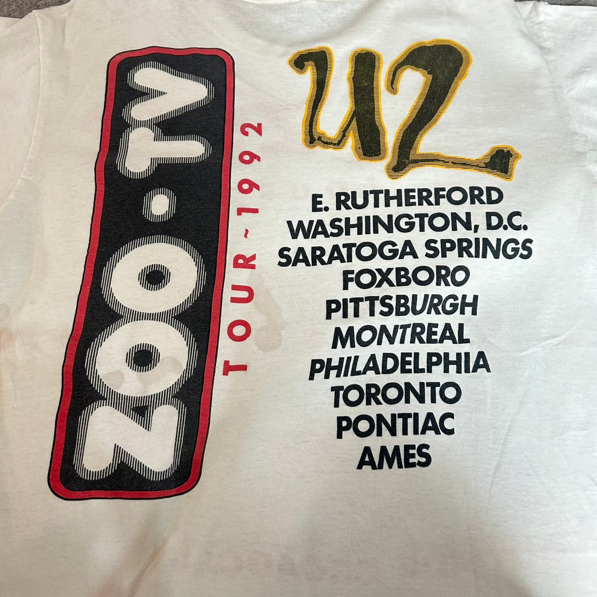 90's U2 Zoo TV Tour 1992 Outside Broadcast Size L Hanes BAND T VINTAGE