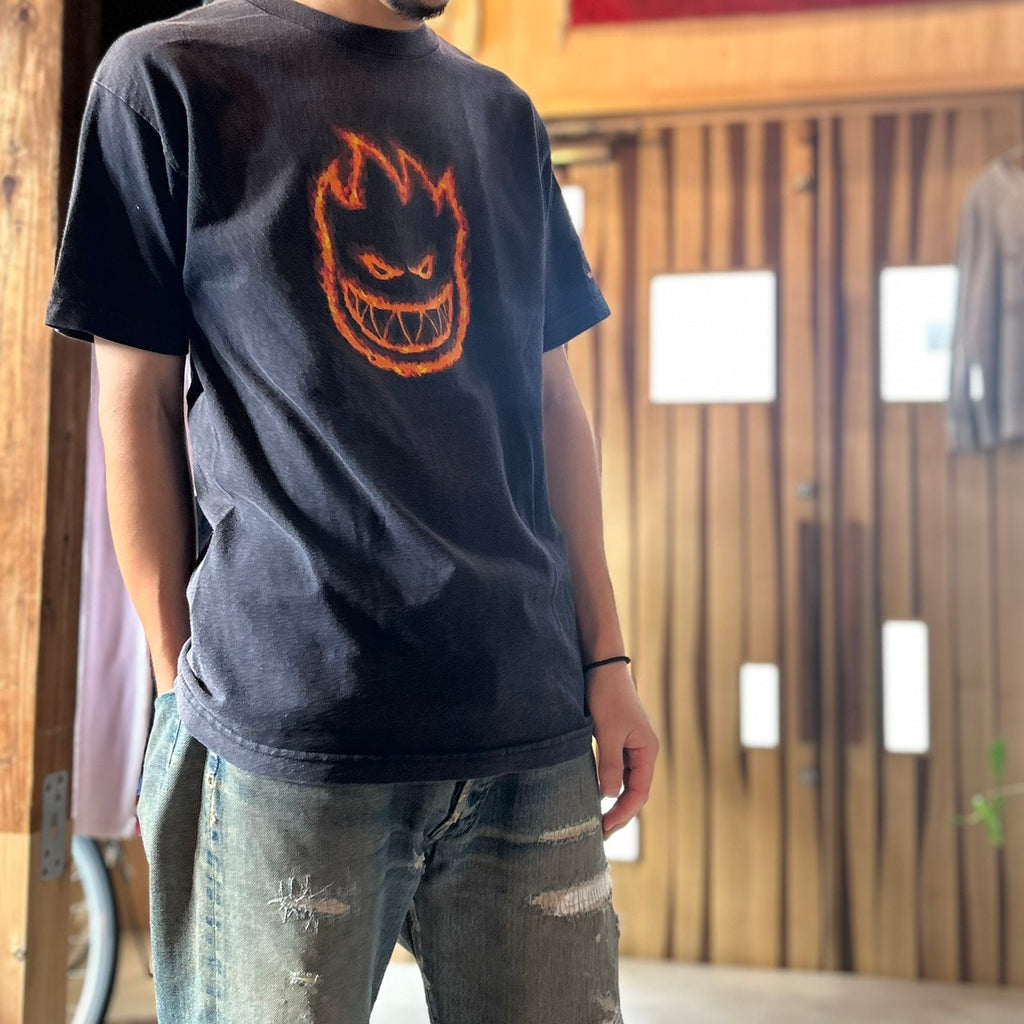 00's SPITFIRE FLAME LOGO TEE size M BLACK FADE