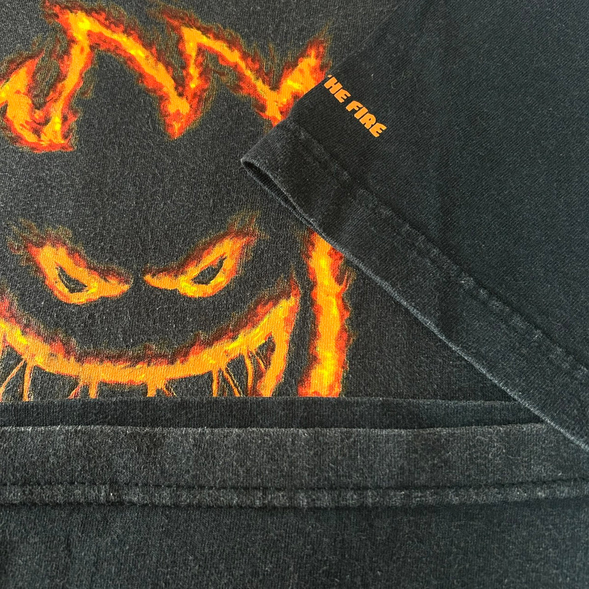 00's SPITFIRE FLAME LOGO TEE size M BLACK FADE
